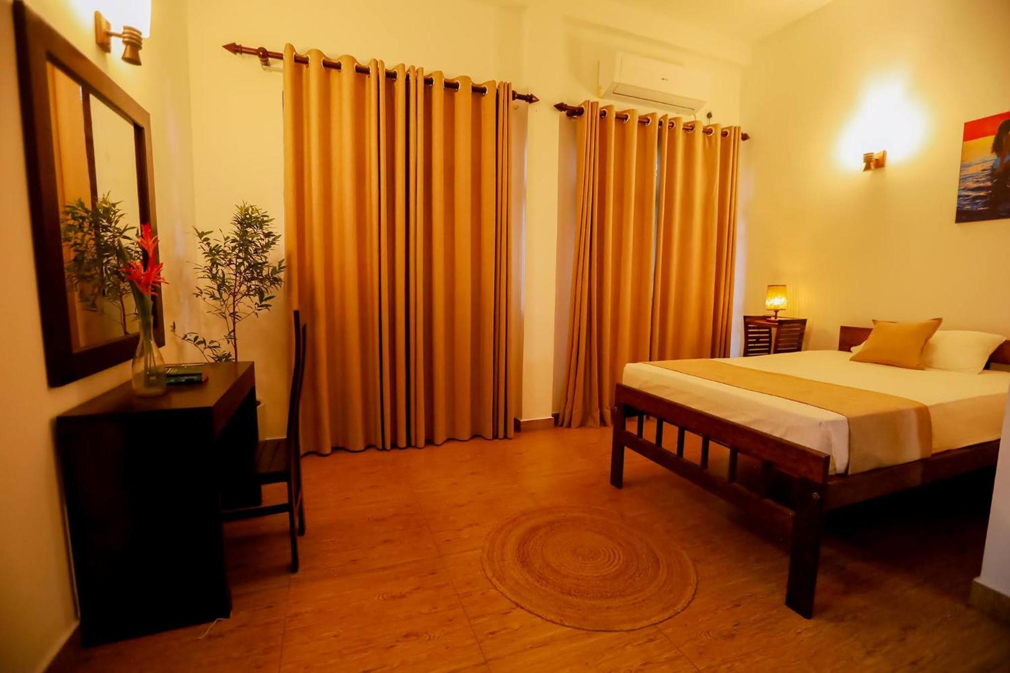 Nibbana Mirissa Hotel Oda fotoğraf