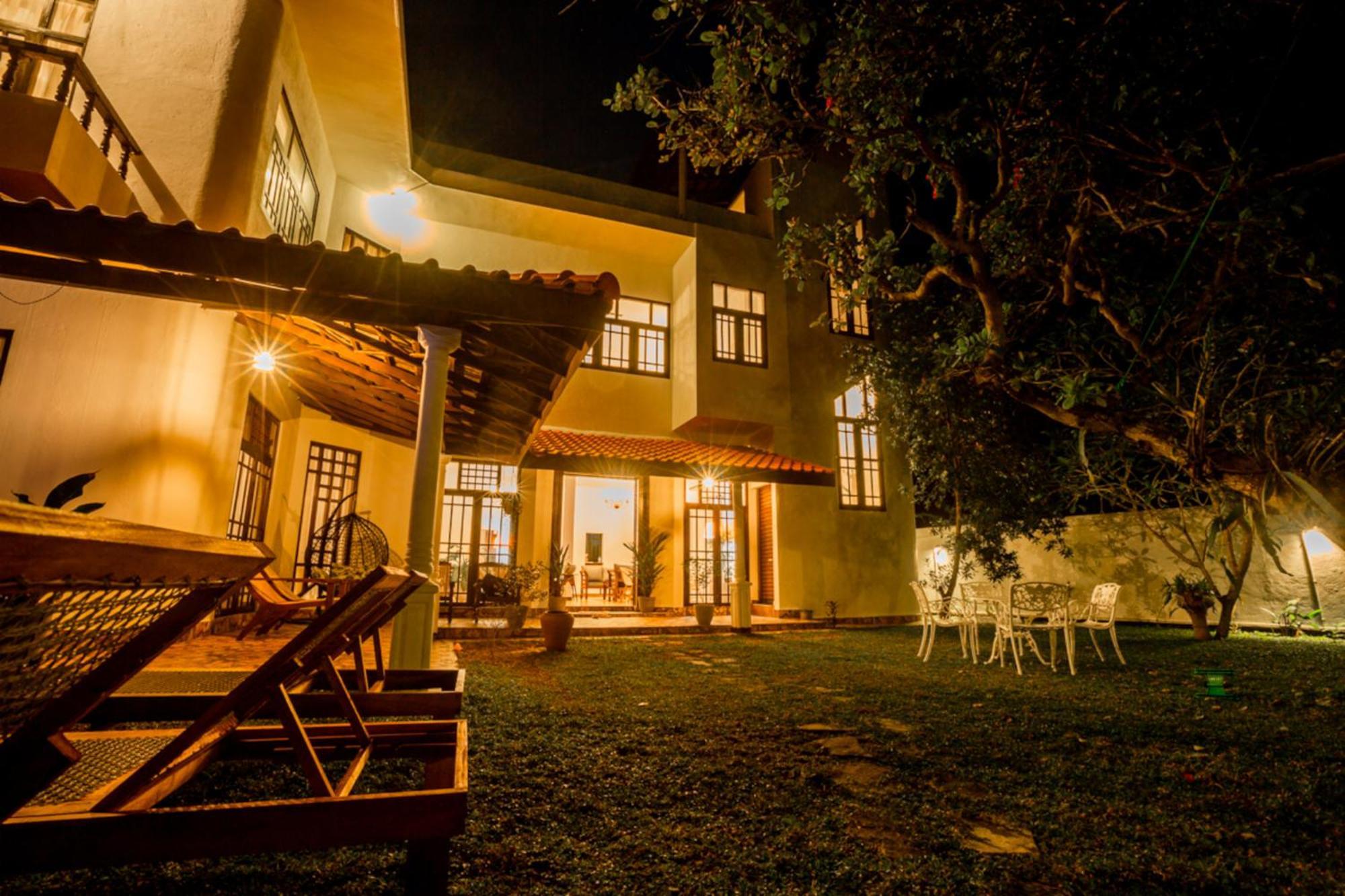 Nibbana Mirissa Hotel Dış mekan fotoğraf