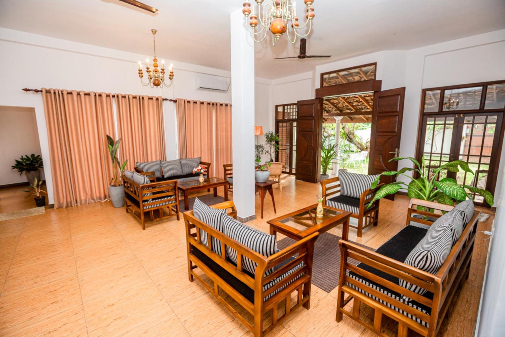 Nibbana Mirissa Hotel Dış mekan fotoğraf