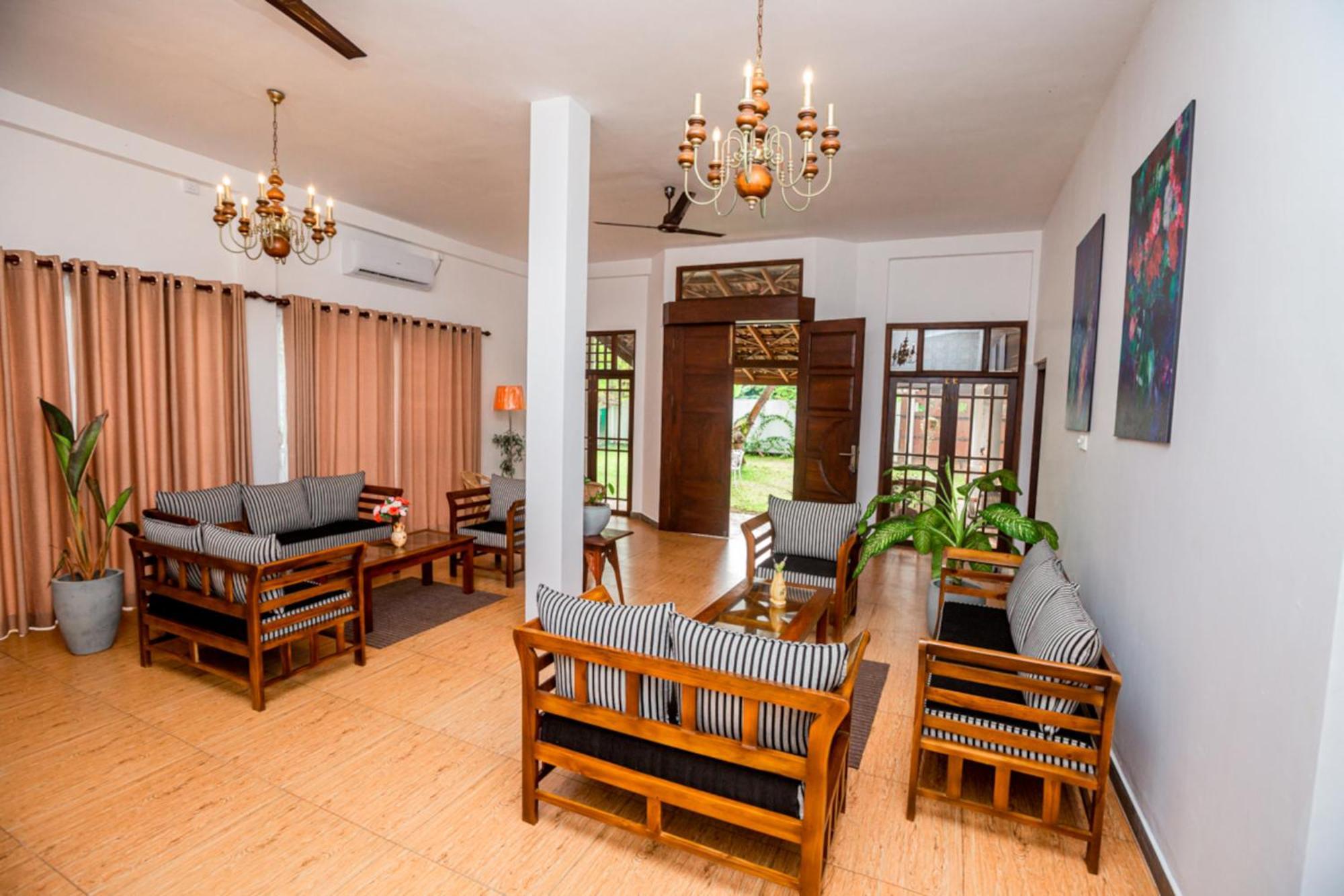 Nibbana Mirissa Hotel Dış mekan fotoğraf